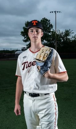 Rawlings REV1X 12.75" Baseball Glove: REV3039-6 -Baseball Sales Shop IMG08352 scaled